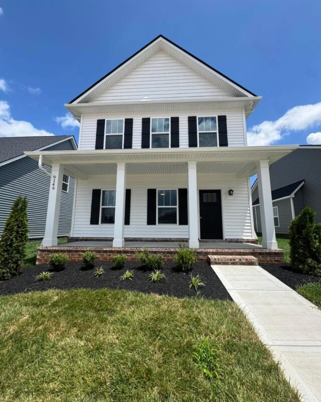 Floorplan Spotlight: The Houghton🏠

The Houghton offers an open layout with just the right amount of space. With 3 bedrooms, 2.5 bathrooms, and a flexible bonus room, it’s designed to fit the way you live.

Open-concept living, thoughtful design, and room to grow — this plan has it all.